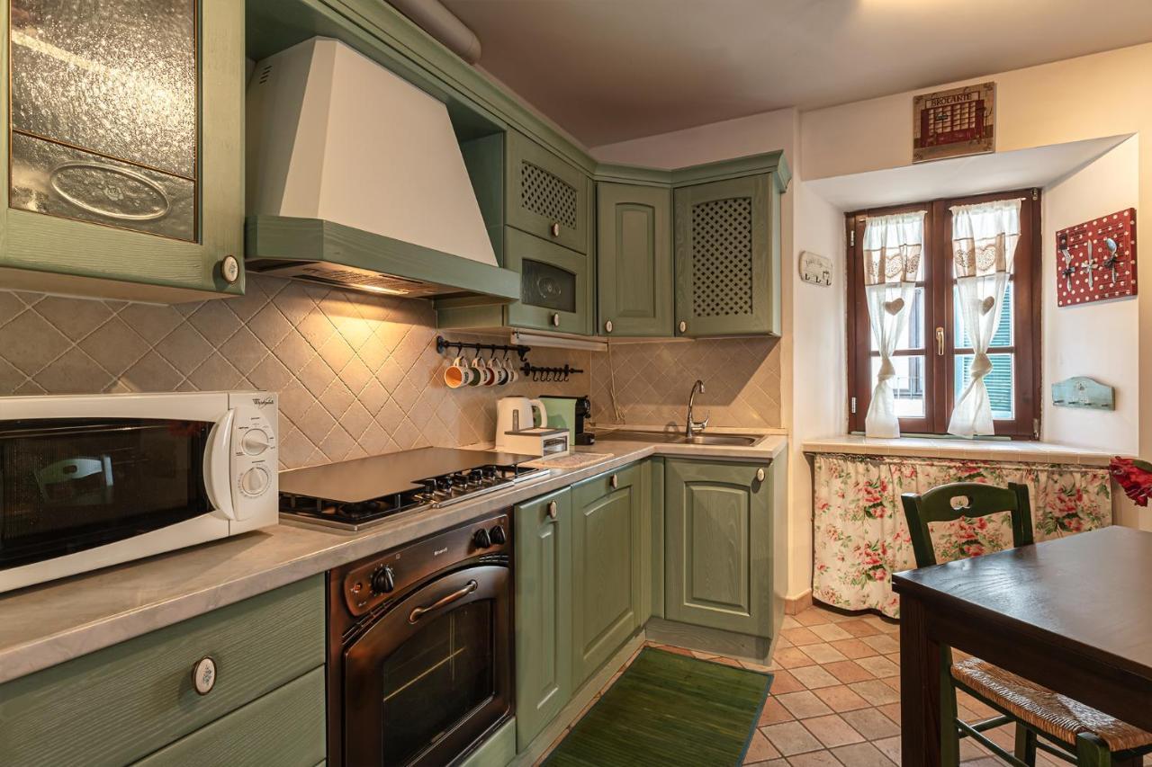 Casa Al Lago Di Como In Riva เชอร์นอบบิโอ ภายนอก รูปภาพ