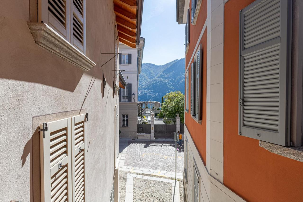 Casa Al Lago Di Como In Riva เชอร์นอบบิโอ ภายนอก รูปภาพ